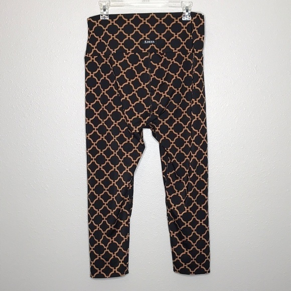 K-DEER Black Gold Geometric Capri 3XL 23" Inseam - Picture 2 of 8